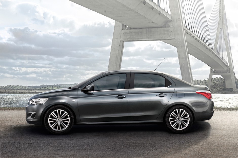 C-Elysse: kompaktowy sedan od Citroena
