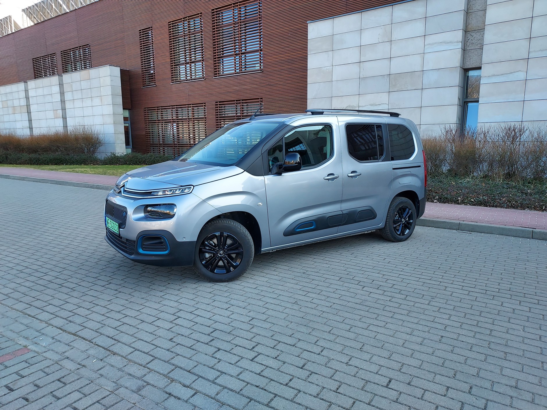 Citroën ë-Berlingo M Shine 100 kW akumulator 50kWh