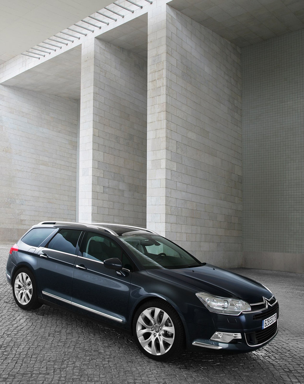 Citroën C5 1.6 HDi: limuzyna prawie jak ciężarówka