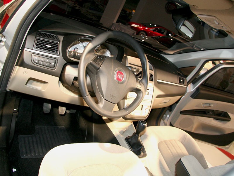 Autosalon Brno 2009: zgłosiło się tylko 5 producentów
