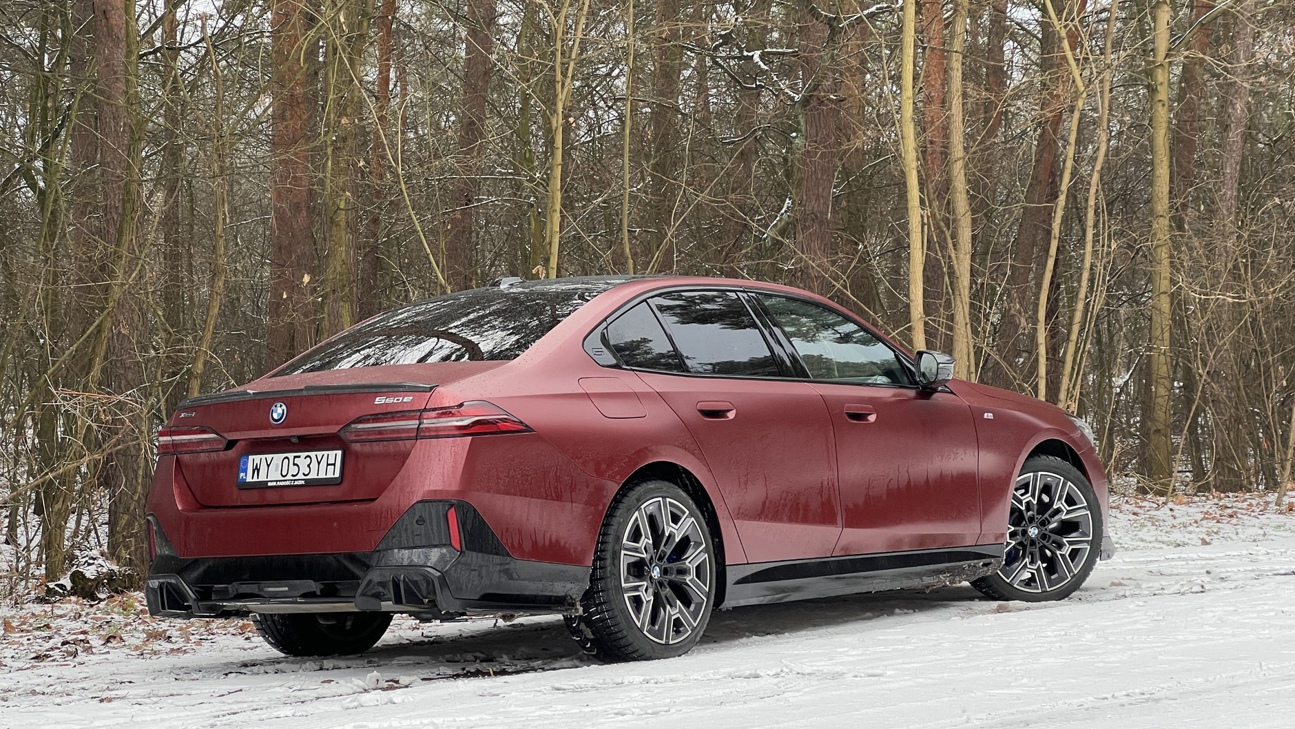 BMW serii 5 (ósma generacja; kod G60; wersja 550e xDrive)