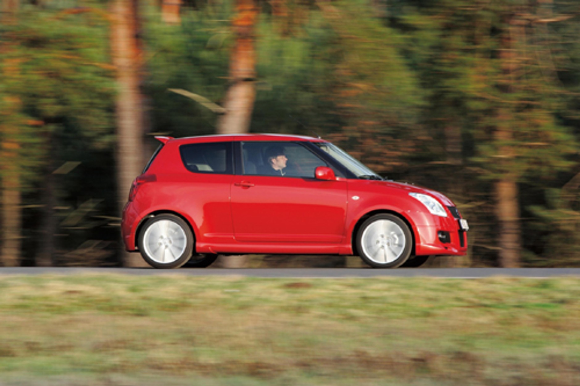 Mini Cooper, Citroen C2, VW Polo, Peugeot 207, Suzuki Swift - Czy nowe Mini przeskoczy wszystkich?