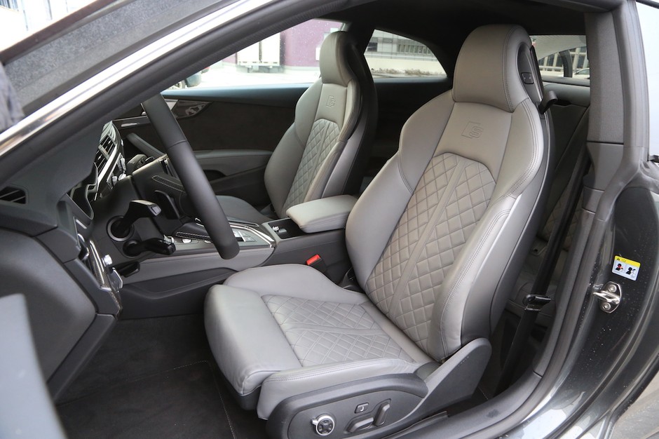 Audi S5 Coupe