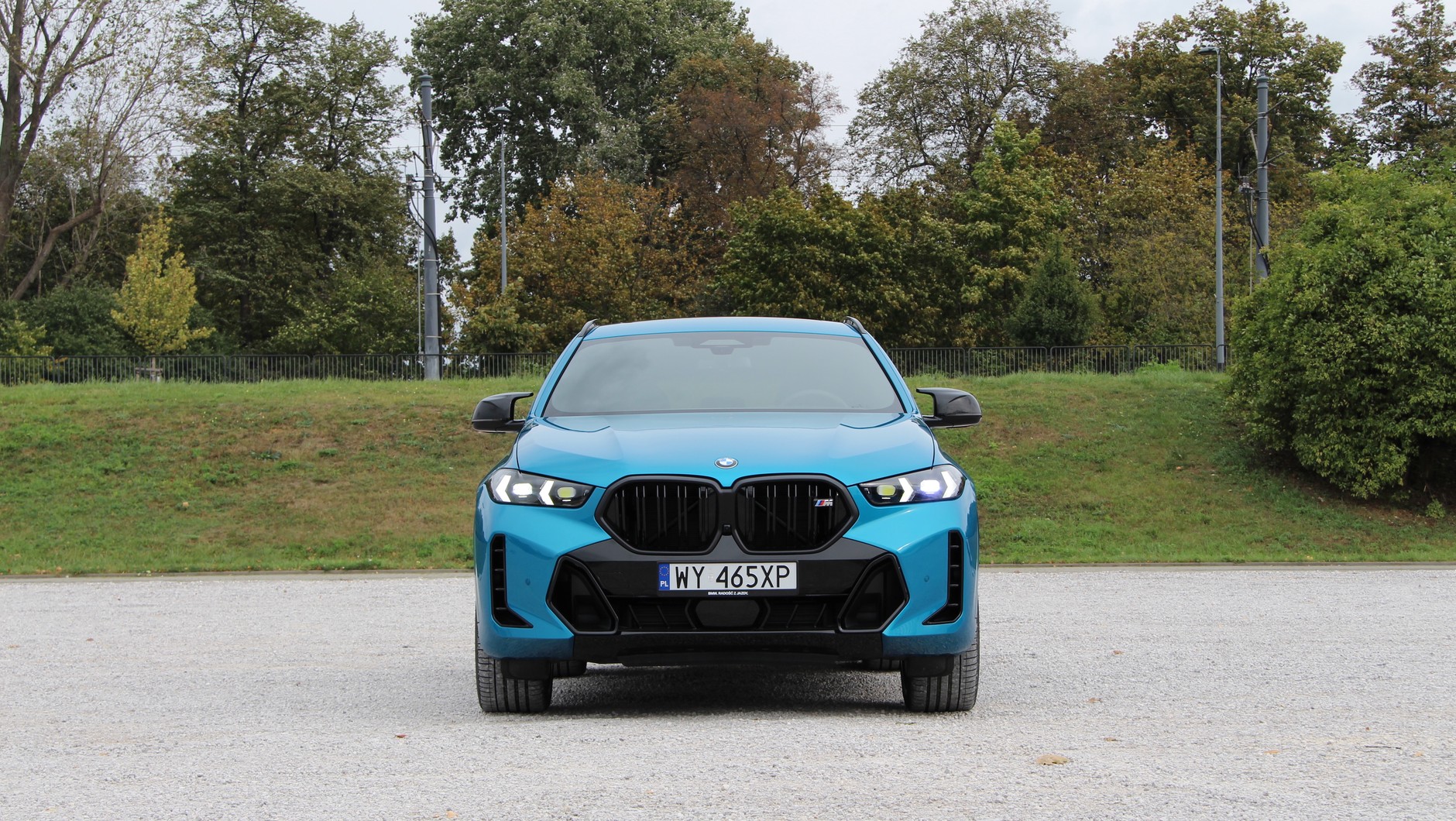 BMW X6 M60i