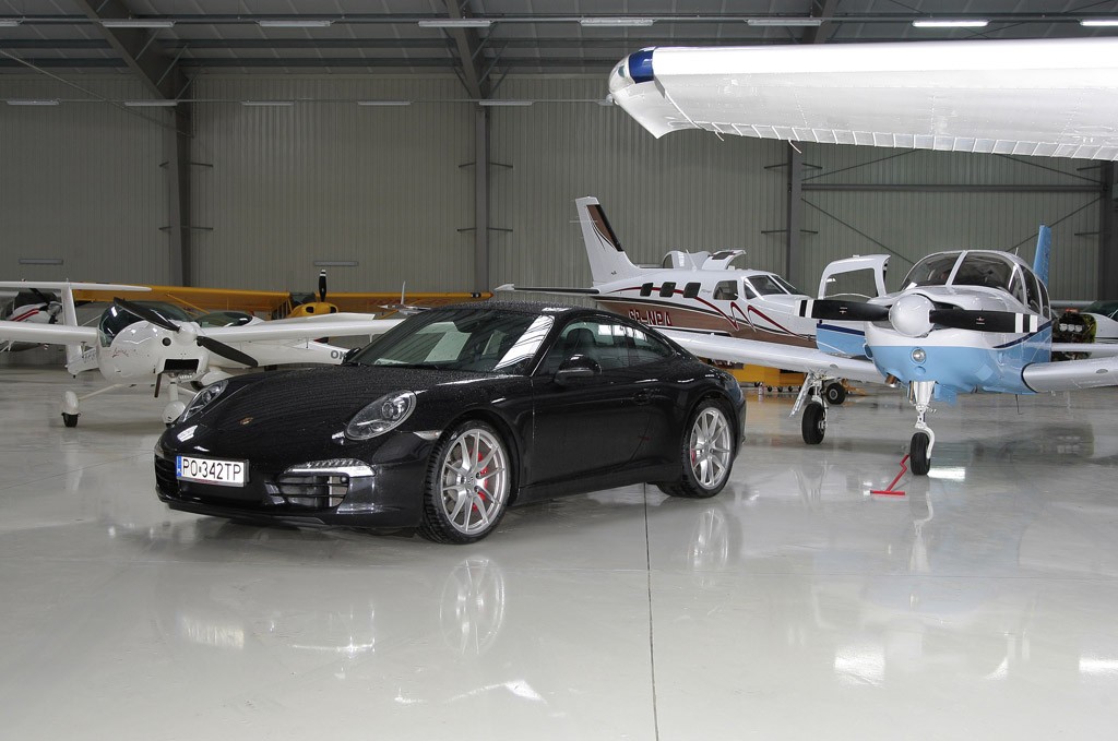 Porsche 911 Carrera S: emocje w standardzie