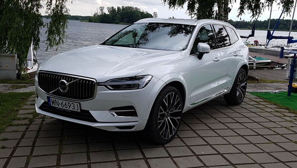 XC60 - mówisz Volvo, myślisz bezpiecznie