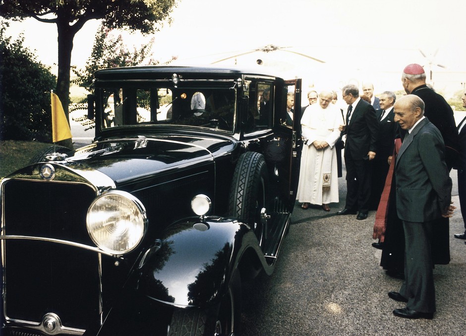 Pierwszy papieski Mercedes trafił do Watykanu w 1930 roku. 