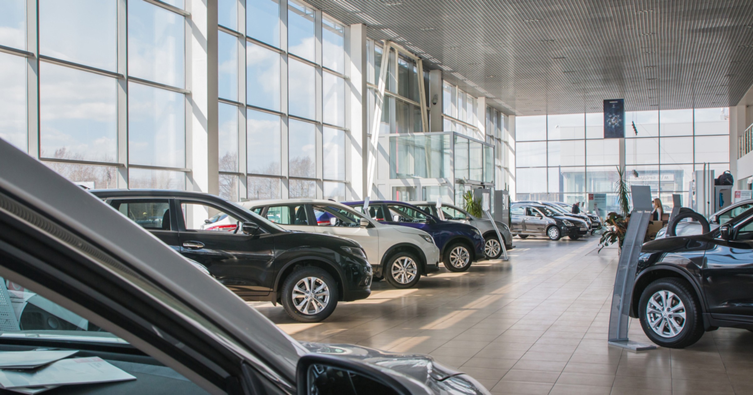 Czy nowy samochód rzeczywiście jest nowy? Jakie przyjąć kryteria na temat nowego samochodu?