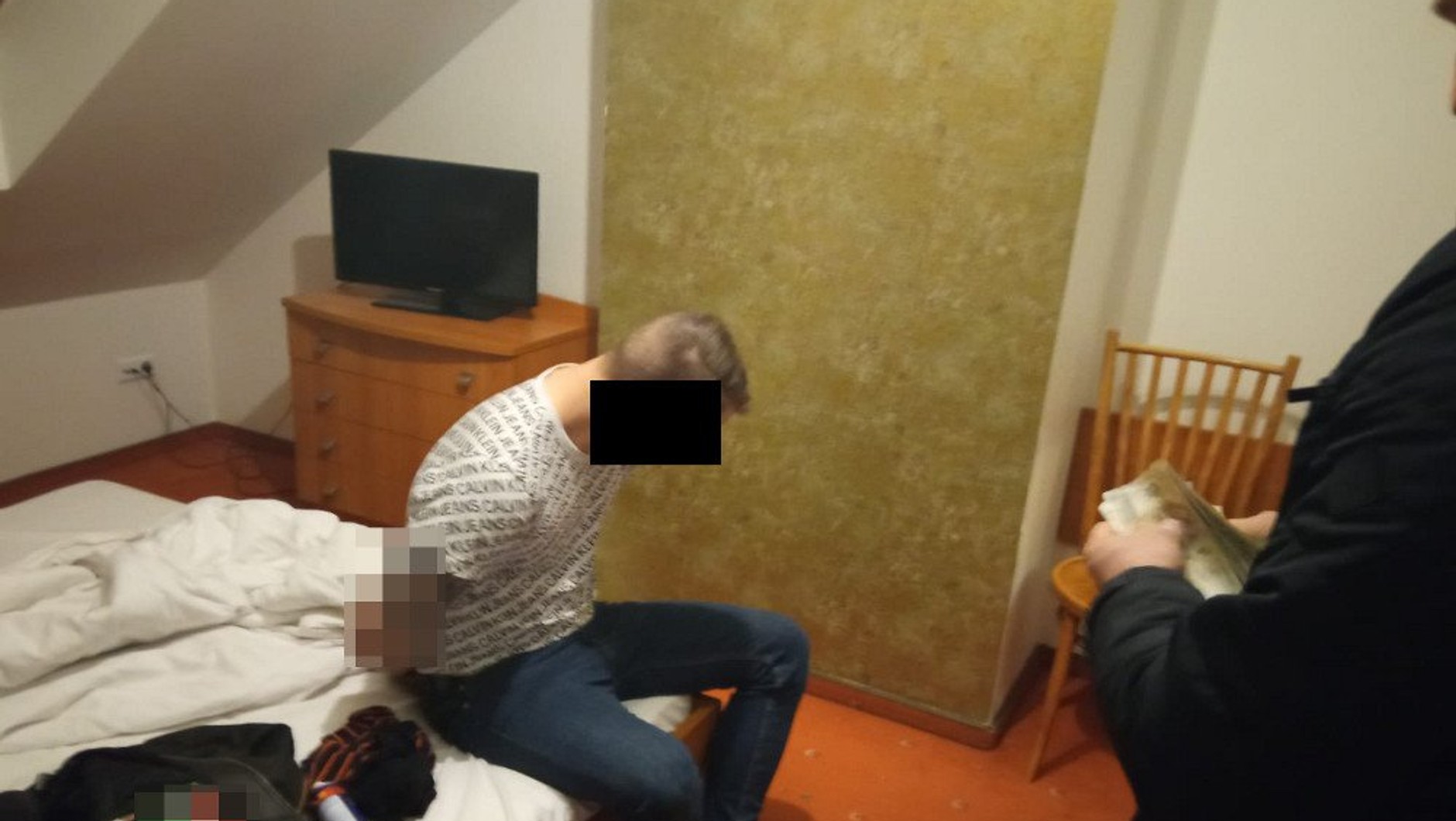 Policjanci z Warszawy złapali dwóch złodziei samochodów. Dorwali ich w Kielcach