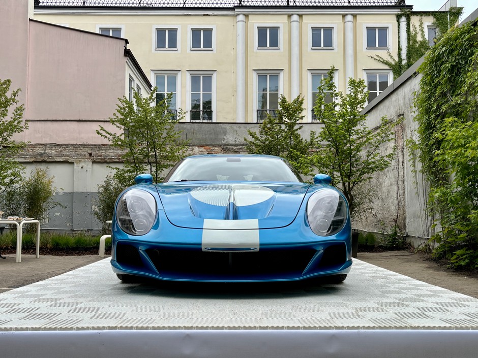 AGTZ Twin Tail