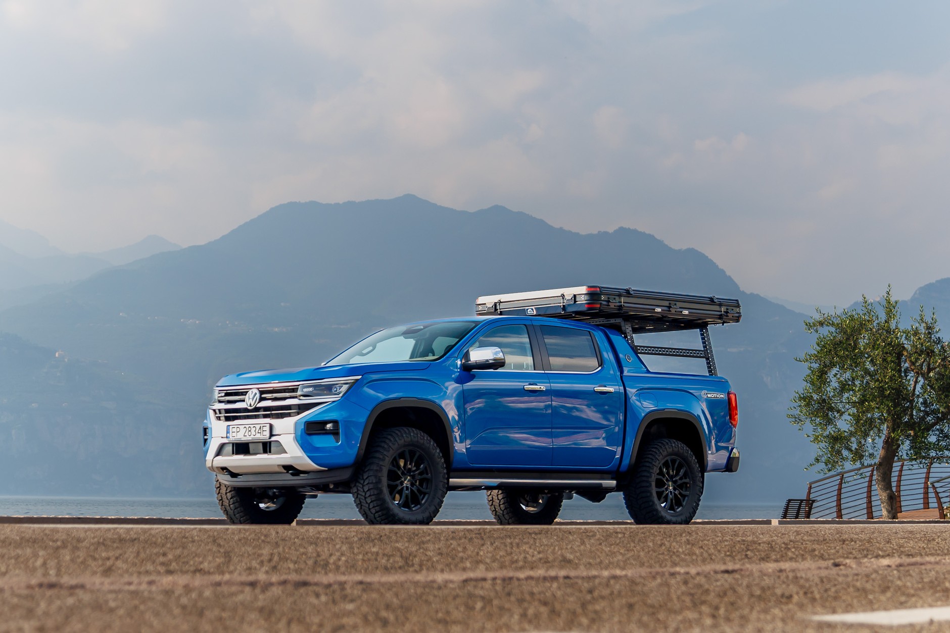 Volkswagen Amarok i Grand California na włoskich wakacjach