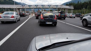 Wybierasz się samochodem na zagraniczne wakacje? Policz, czy cię na to stać