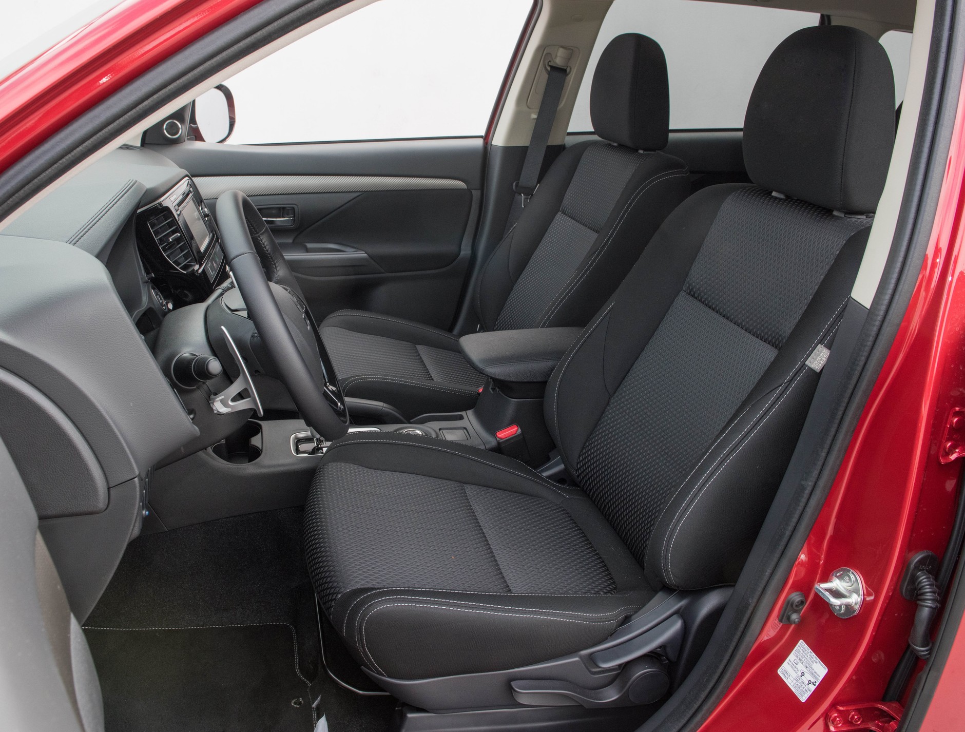 Nowe Mitsubishi Outlander - zmienione na 100 sposobów