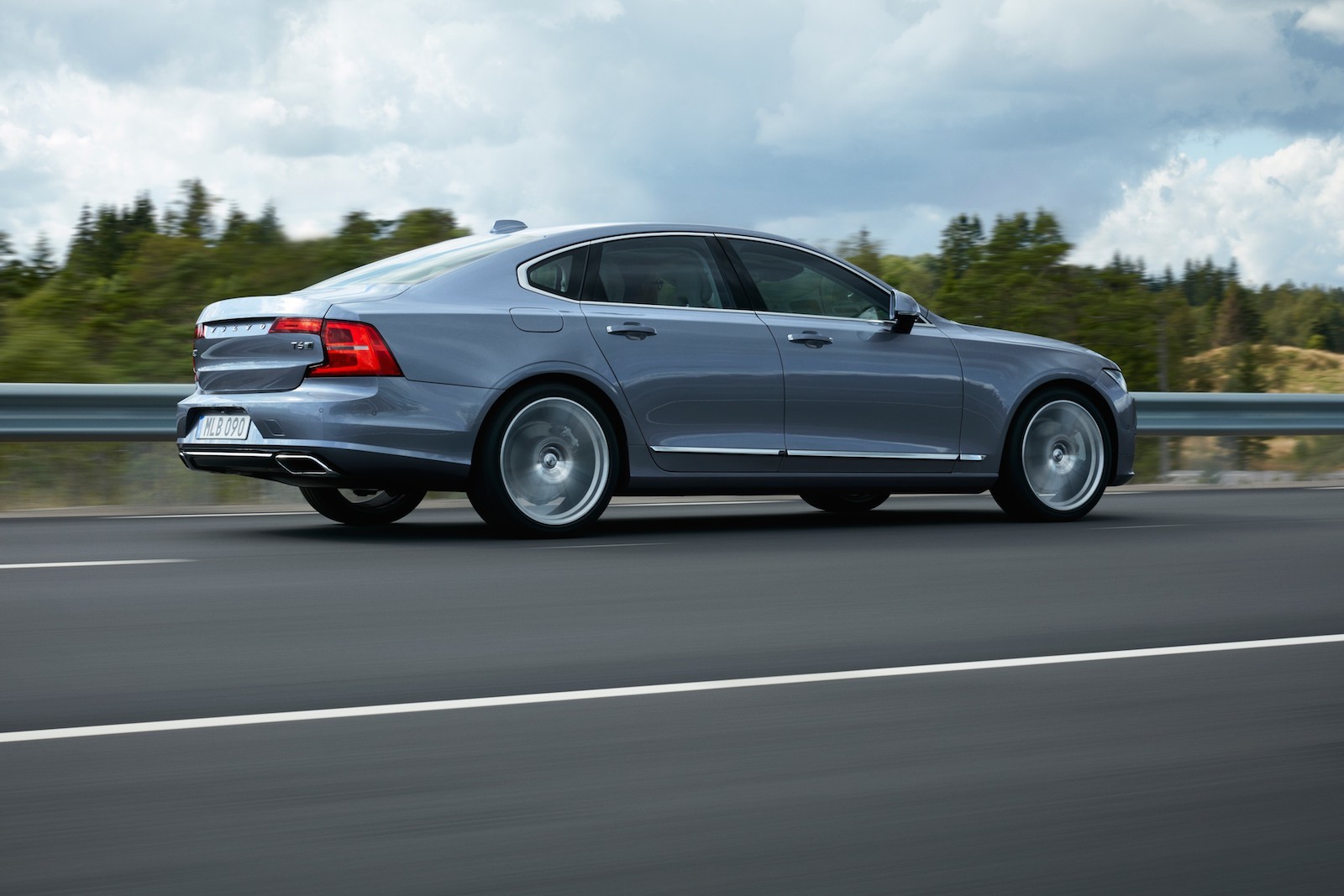 Volvo S90 D5 z technologią PowerPulse
