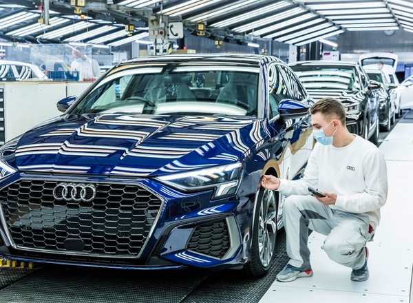 Protest w fabryce Audi. Pracownicy przejęli 200 kluczyków