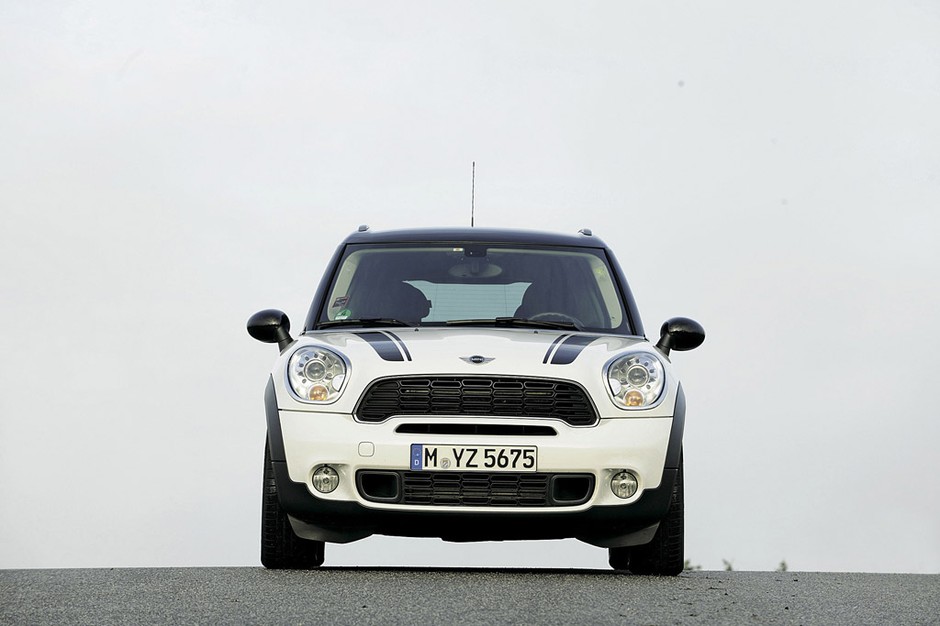 Opel Mokka kontra Mini Countryman, Skoda Yeti i Mitsubishi ASX: kto zrobił najlepszego małego SUV-a?