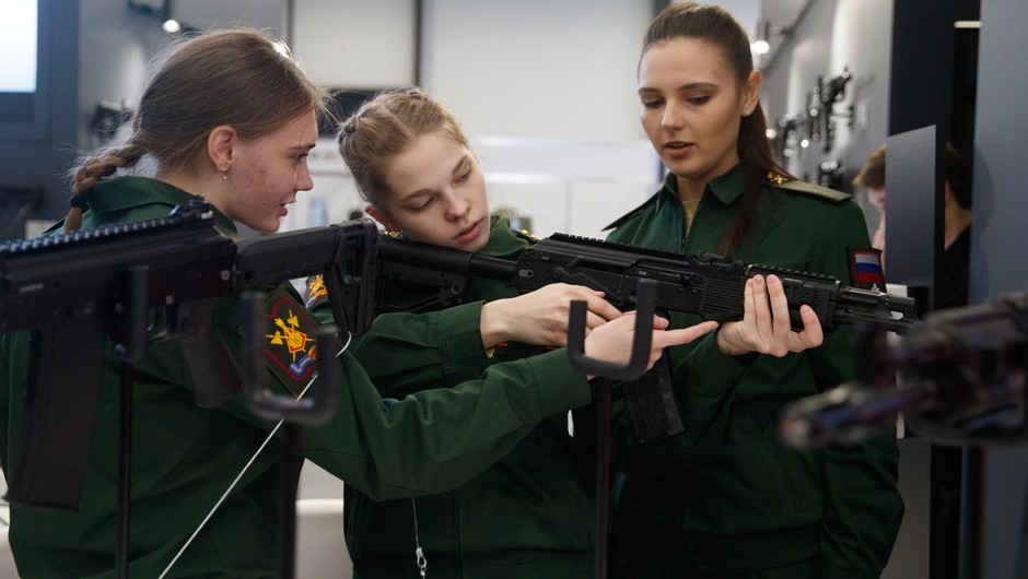 Kałasznikow - koncern zbrojeniowy Federacji Rosyjskiej