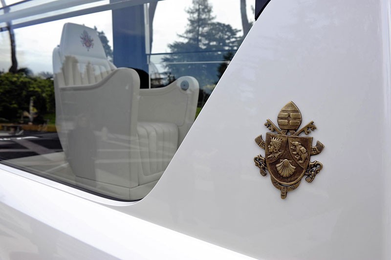 Mercedes-Benz klasa M dla papieża Benedykta XVI