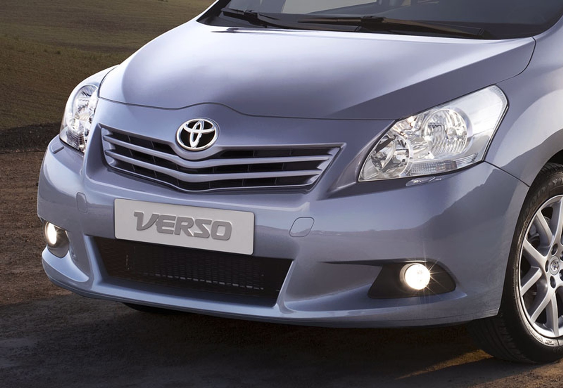 Genewa 2009: Toyota Verso – nowe 7-miejscowe MPV