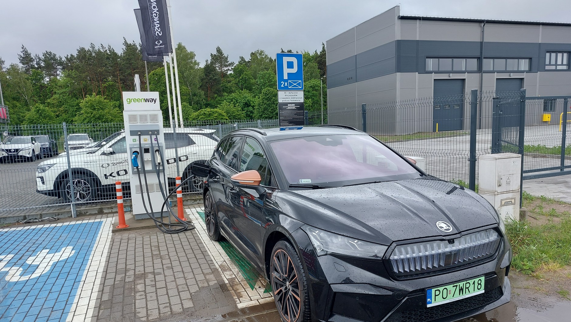 Skoda Enyaq to czeski pomysł na luksusową elektromobilność.