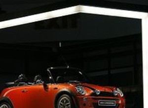 Auto Shanghai 2007: Mini robi furorę w Chinach