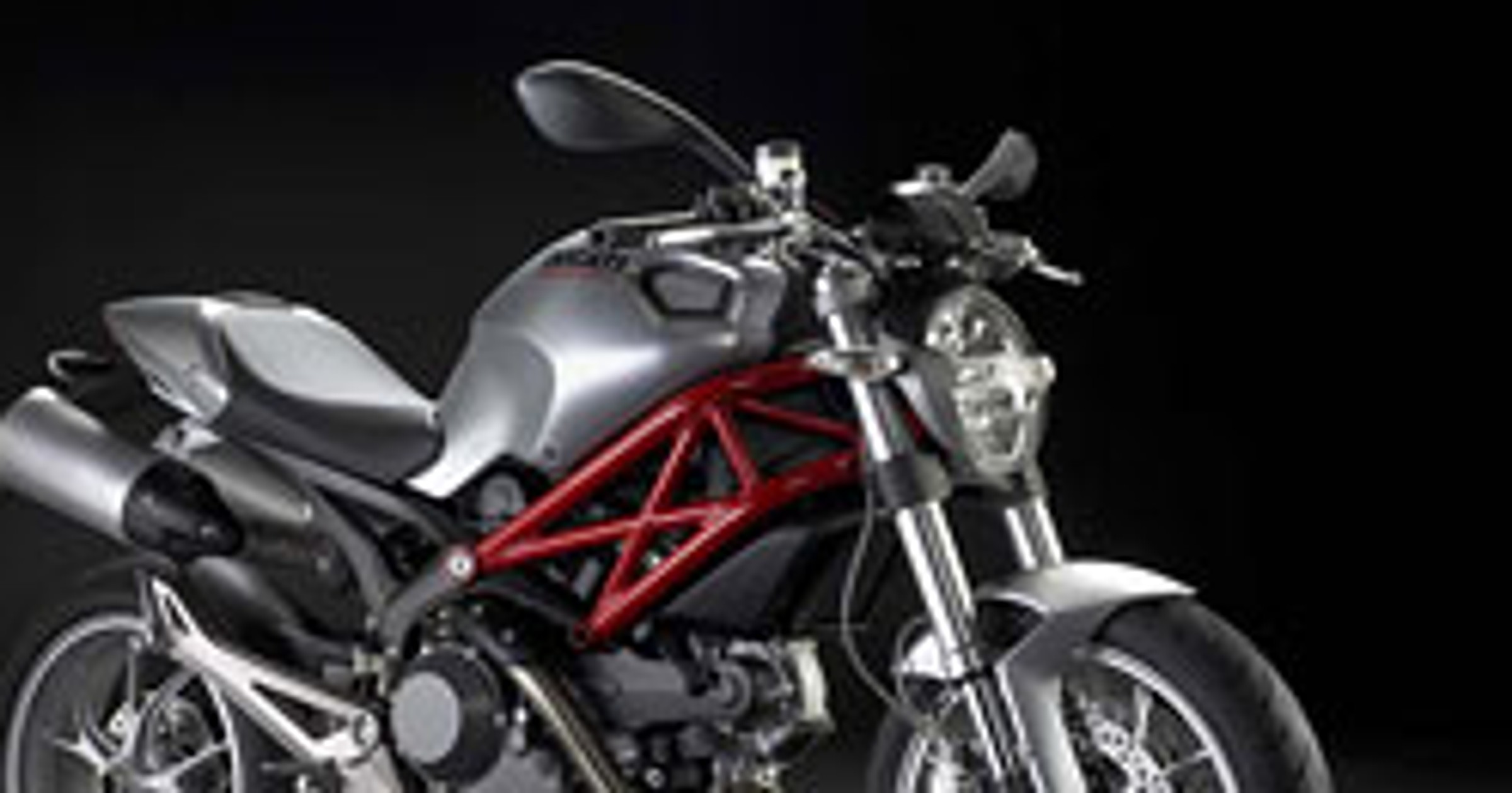 Nowy streetfighter Ducati Monster 1100 (+ wideo)