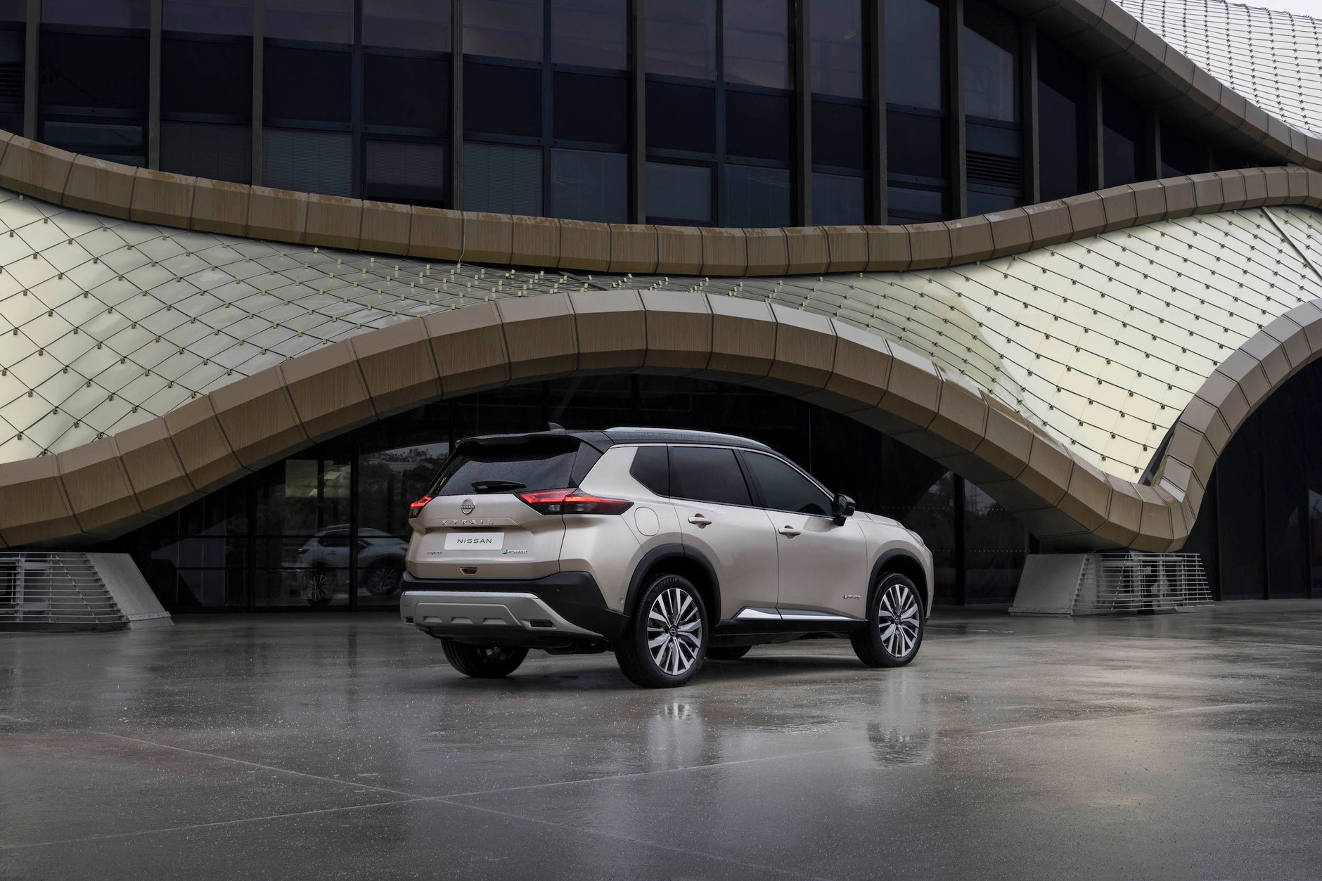 Nissan X-Trail e-Power e-4ORCE 2022 r.