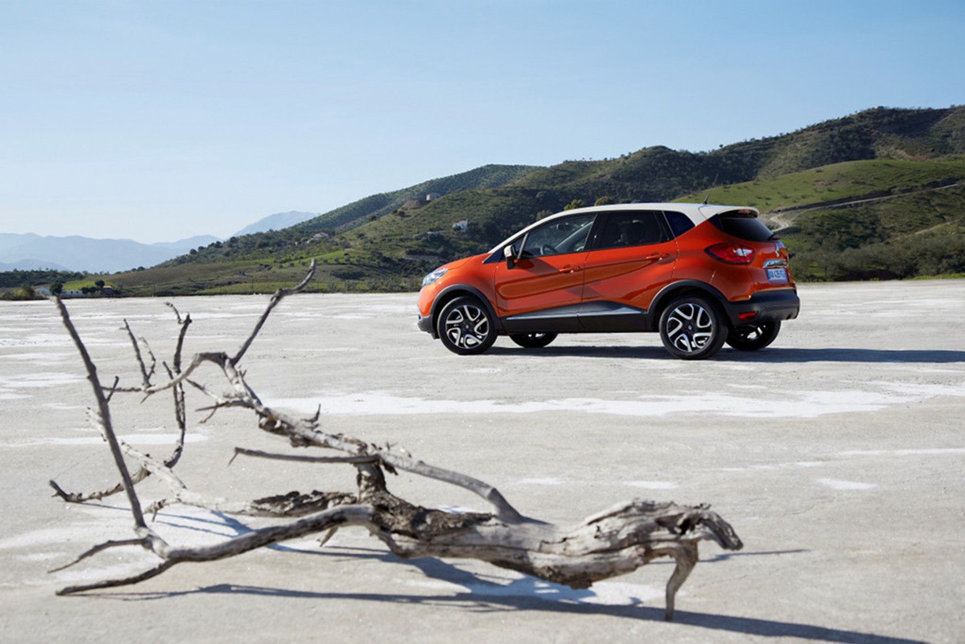 Renault Captur: większe Clio