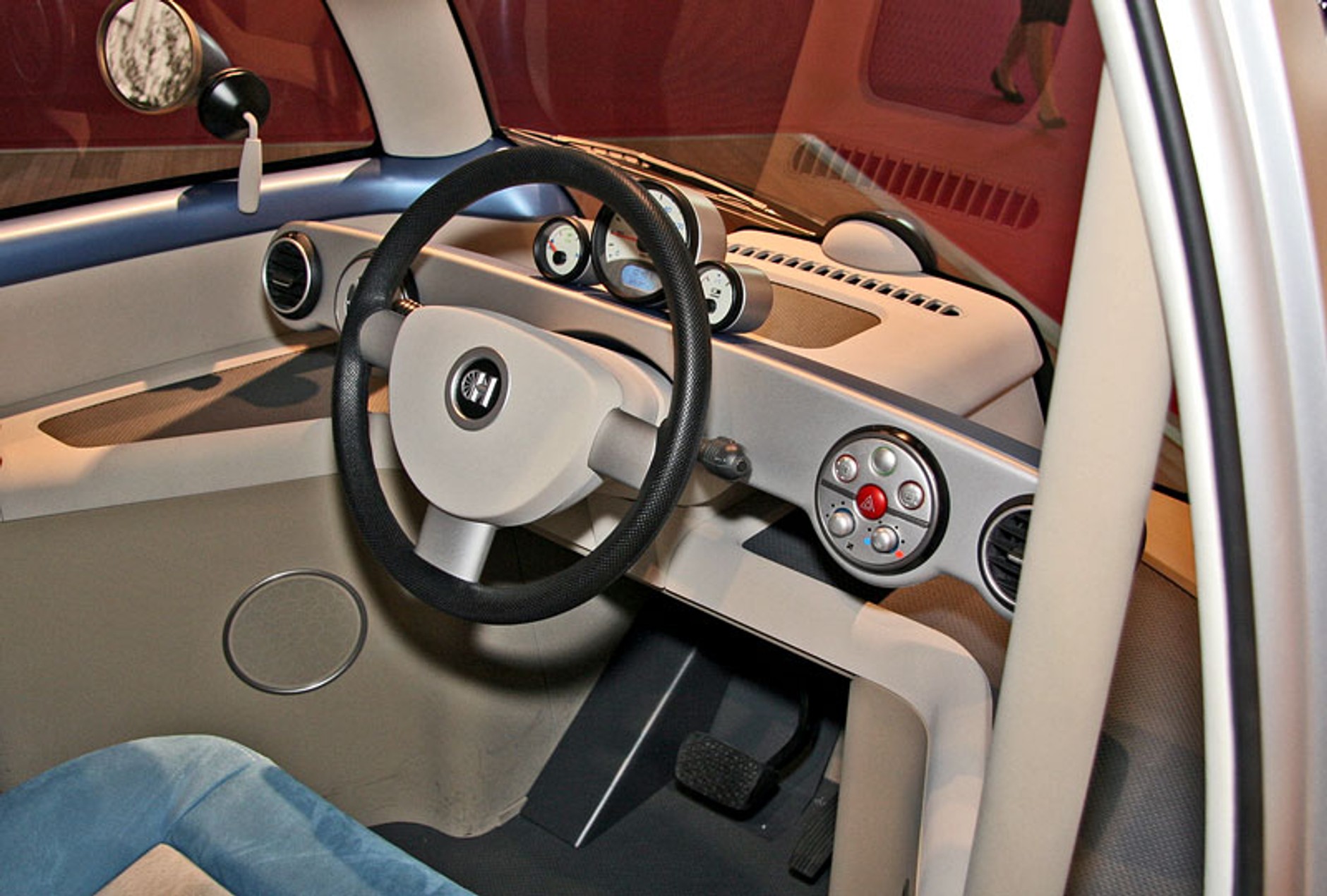 Paryż 2008: Heuliez Friendly – przyjazny elektromobil