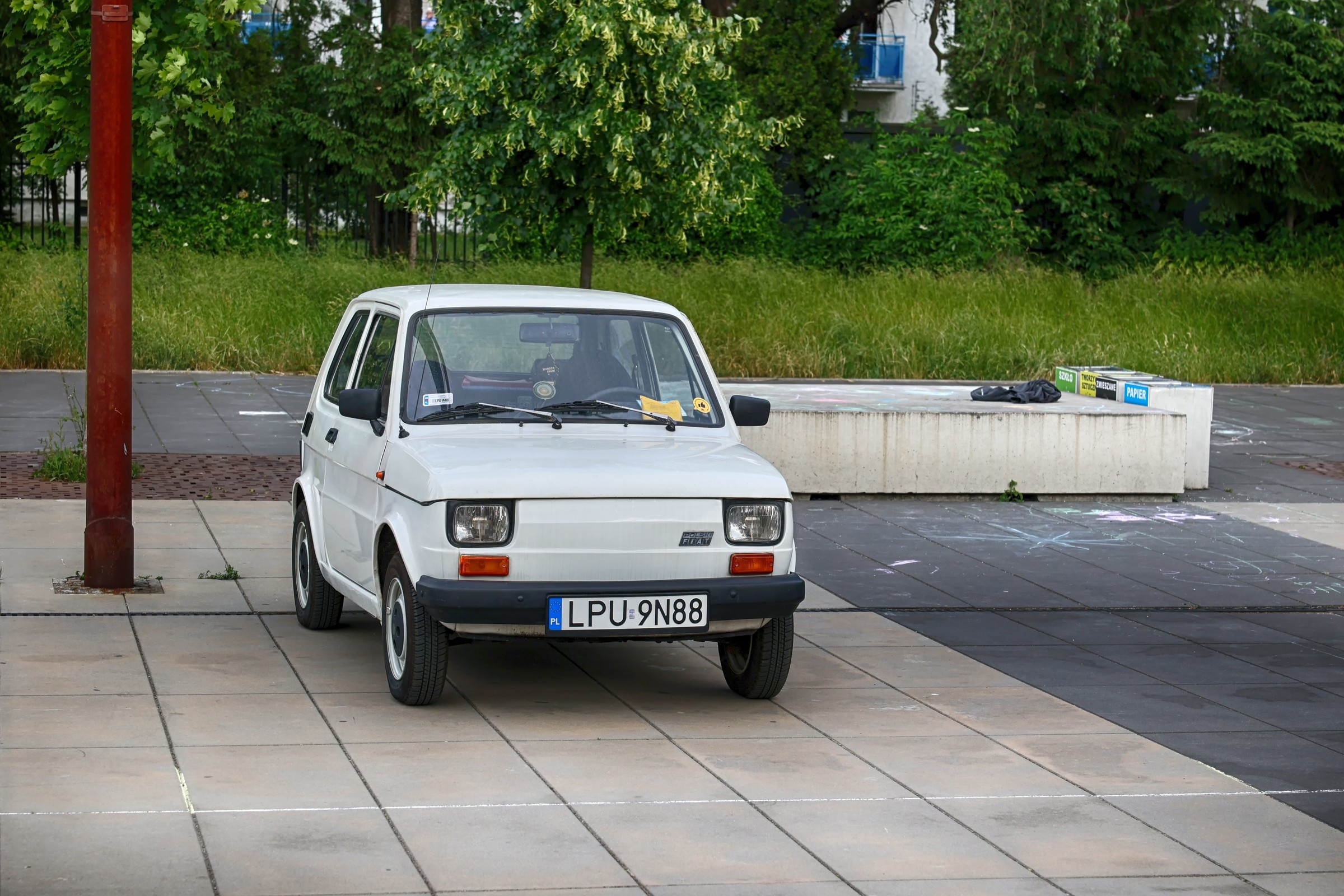 Rekompensaty za przedpłaty na polskie fiaty rosną, ale chętnych nie ma. Ministerstwo rozważa wygaszenie programu