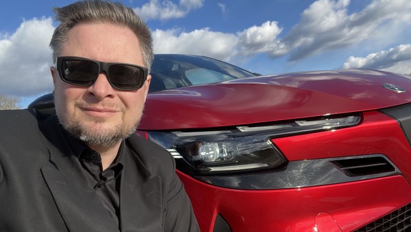 Sześć dni z pierwszą Alfą Romeo Made In Poland. Sprawdziłem, czy mały SUV z 3-cylindrowym 1.2 jest godny tej marki