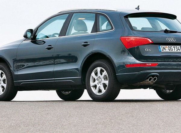 Kupujemy używane Audi Q3 i Audi Q5. 50 tys. zł może nie wystarczyć