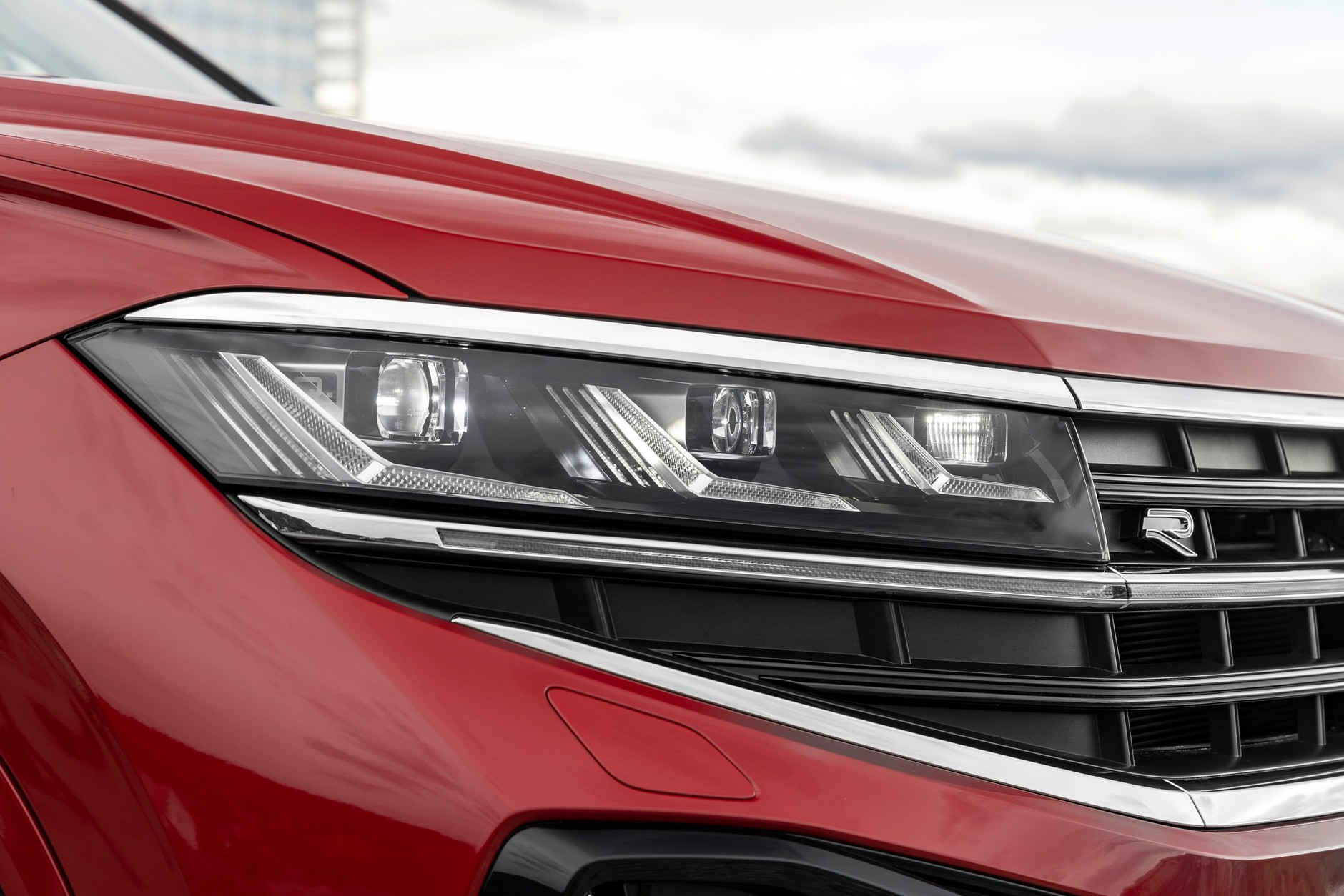 Nowy Touareg ma lampy HD LED Matrix