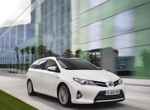 Genewa 2013: Toyota Auris kombi