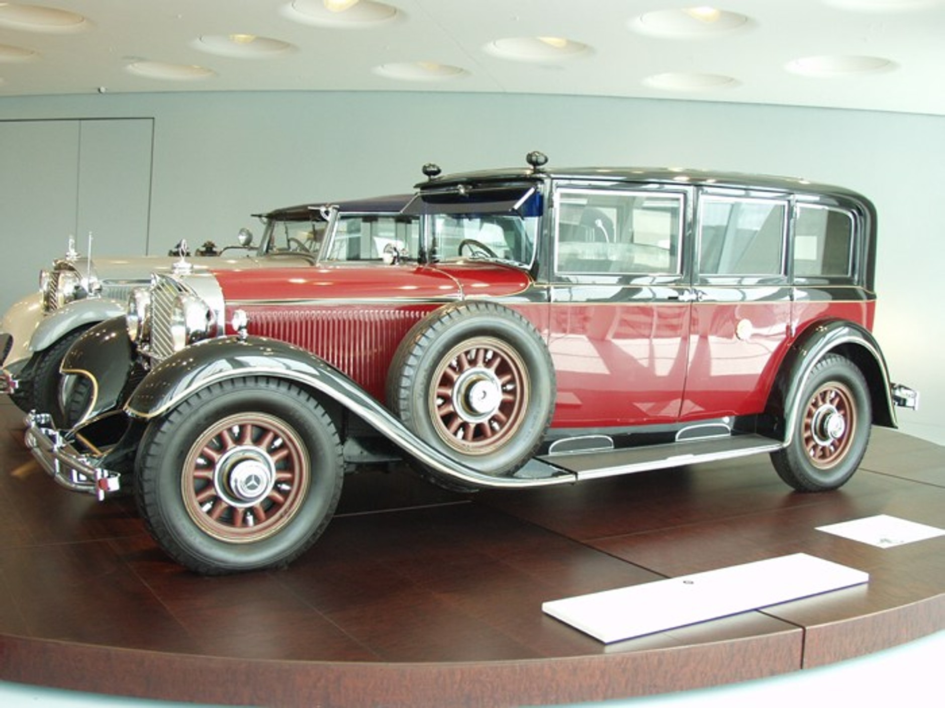 Muzeum Mercedesa w Stuttgarcie