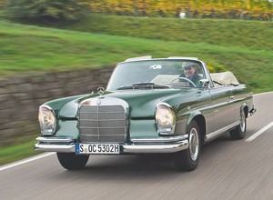 Mercedes 220 SEb Cabriolet - świadek złotych czasów