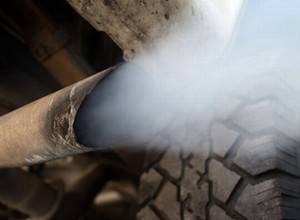 Niemcy prowadzili testy spalin także na ludziach