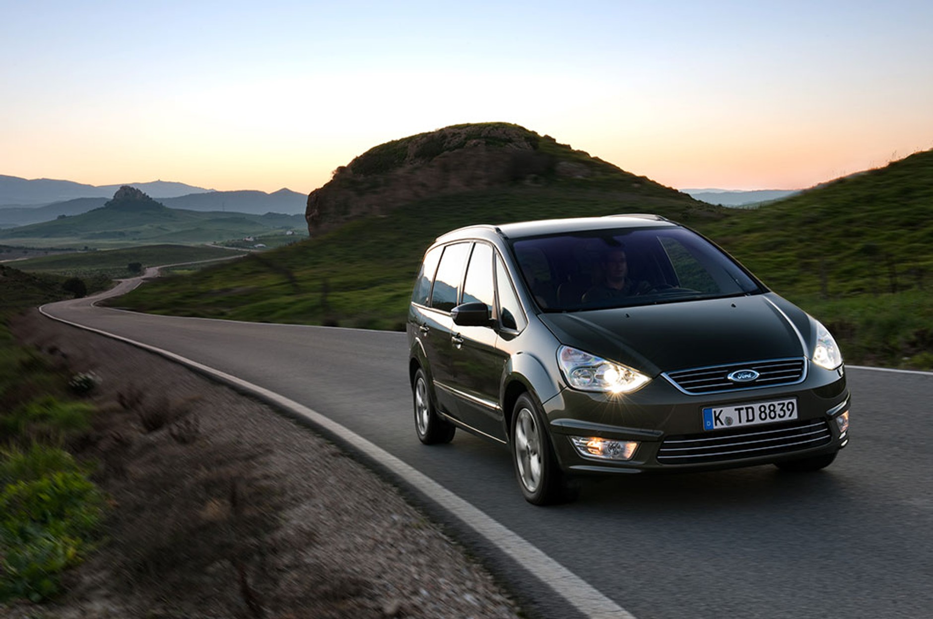 Genewa 2010: Ford S-MAX i Galaxy - zapowiedź nowych kierunków i innowacyjnych rozwiązań