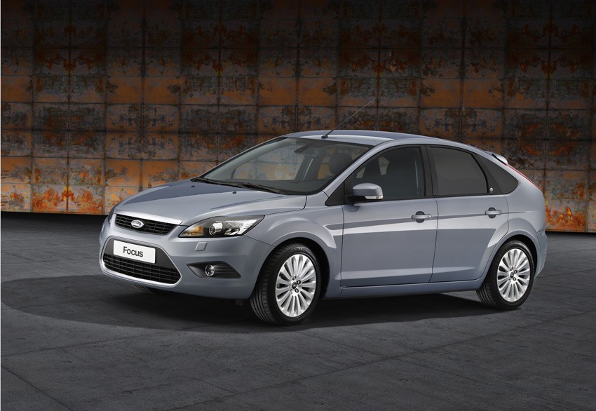 IAA Frankfurt 2007: odmłodzony Ford Focus – kinetyczny design, dwusprzęgłowa skrzynia biegów, oszczędna wersja