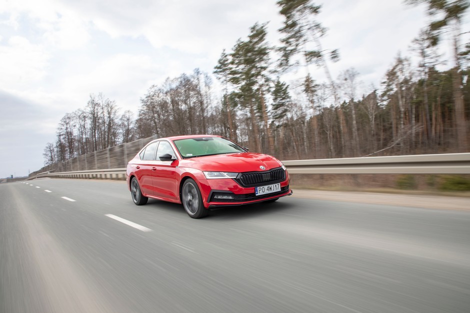 Skoda Octavia Sportline 2.0 TSI (190 KM) 140 kW 7-biegowa automatyczna DSG 4x4
