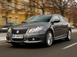 Suzuki Kizashi 2.4 VVT Sport - Sedan z dużymi ambicjami