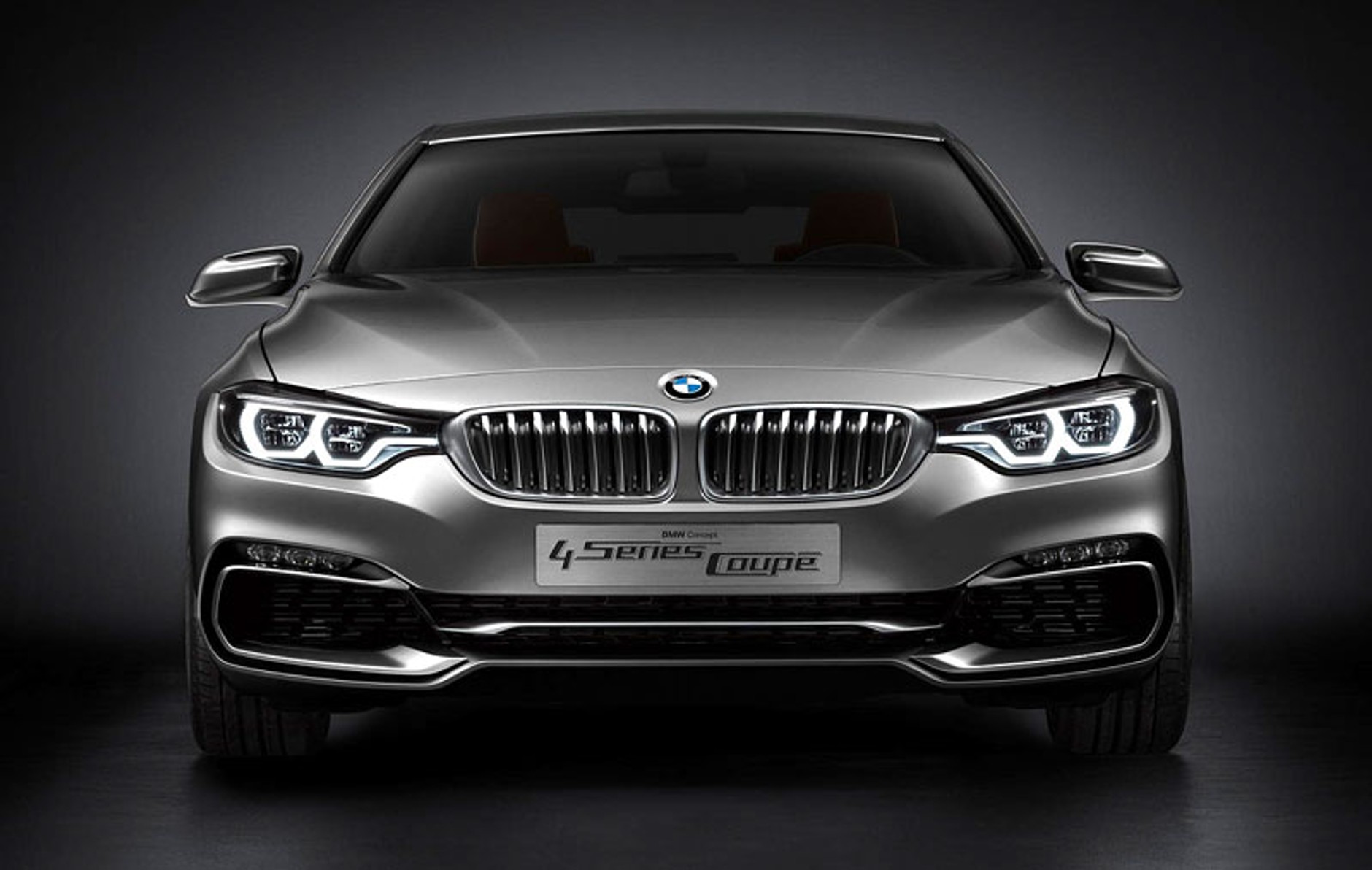 BMW4 Concept przed premierą w Detroit