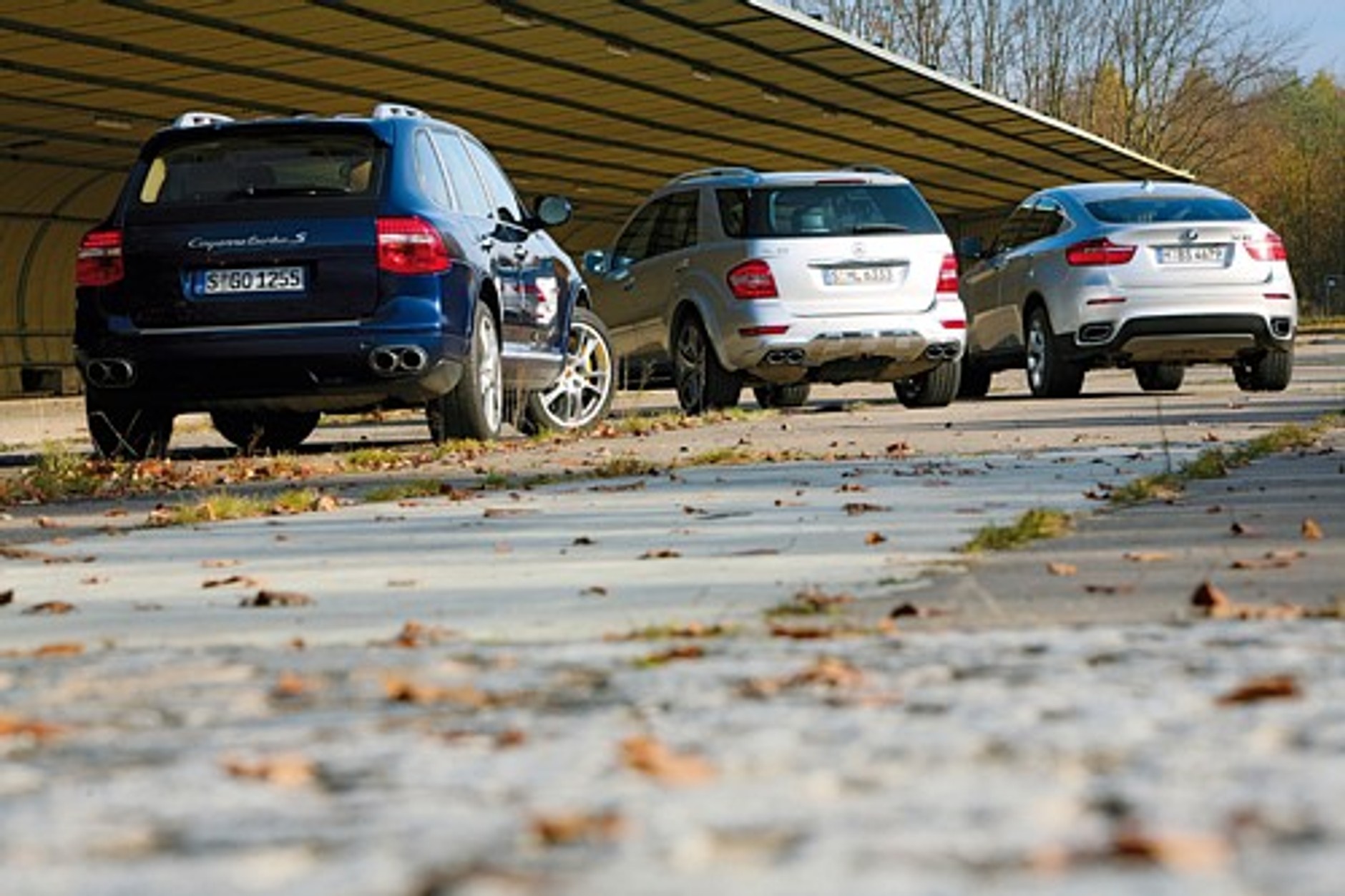 BMW X6 kontra Mercedes ML i Porsche Cayenne - Suv-y czy gti?