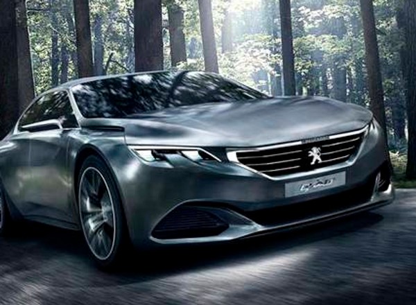 Peugeot Exalt – paryski koncept