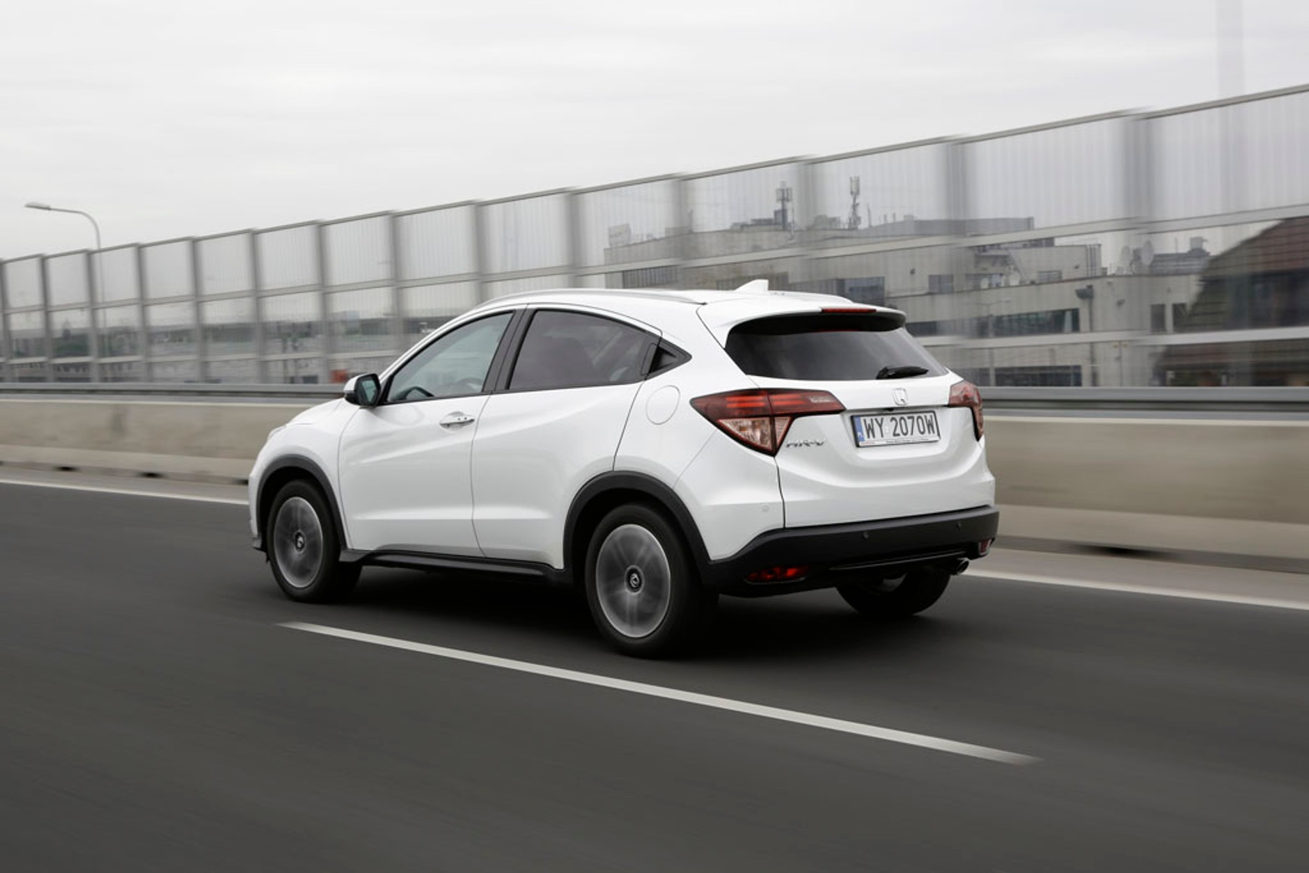 Honda HR-V kontra Peugeot 2008 - praktyczne i stylowe miejskie crossovery
