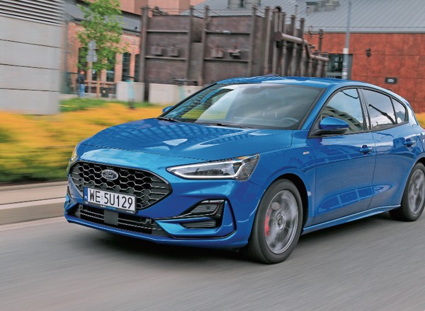 Mówią, że aut na literę F się nie kupuje. Mechanik sprawdził nam używanego forda, fiata i trzy auta francuskie