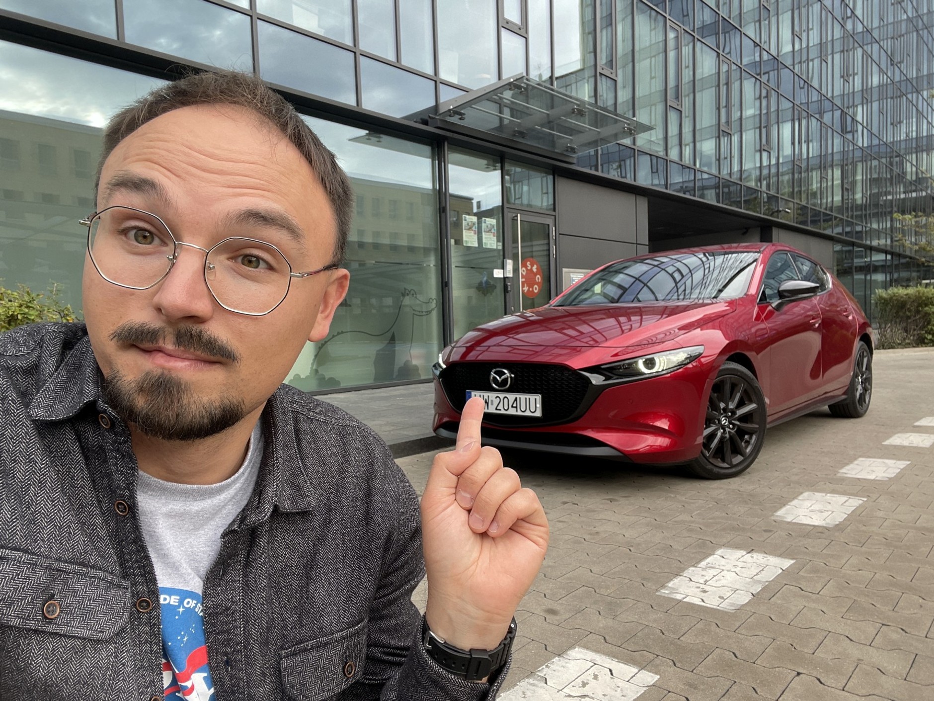 Testuję Mazdę 3 2.5 e-Skyactiv G z manualną skrzynią biegów