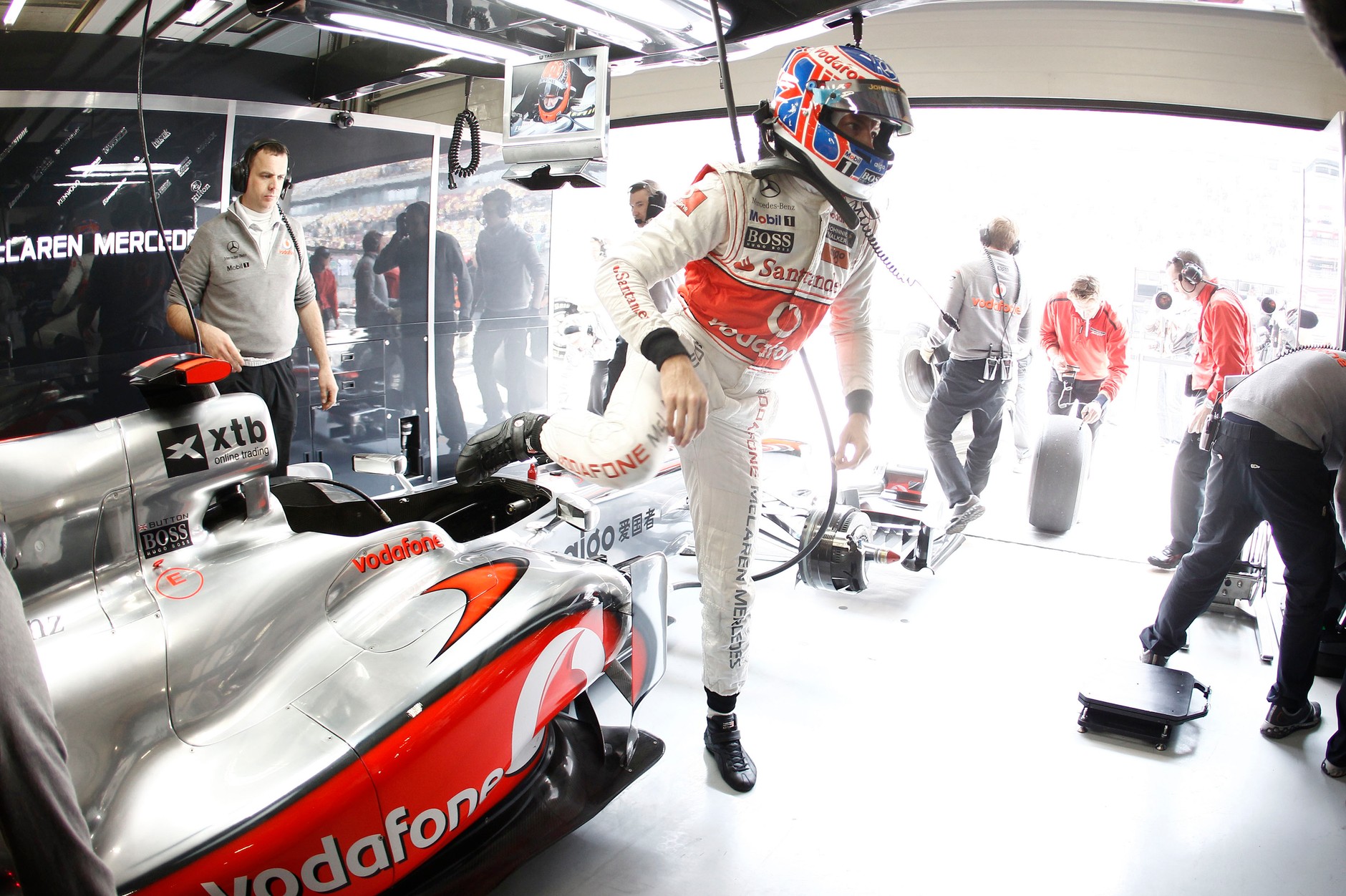 Grand Prix Chin 2010: Button i McLaren najszybciej, Kubica 5. (relacja, wyniki)