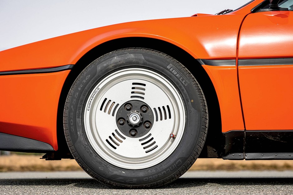 BMW M1