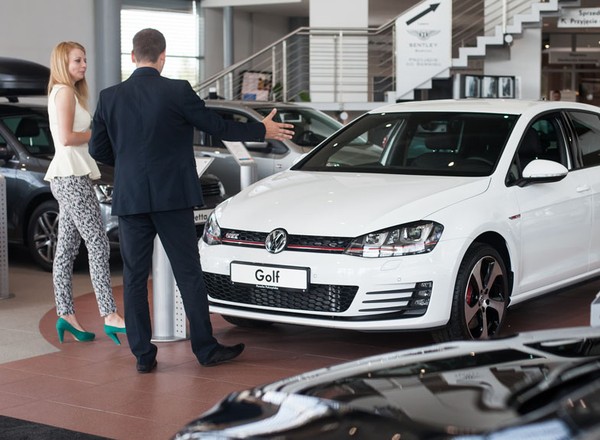 Jak kupić auto i nie dać się oskubać?